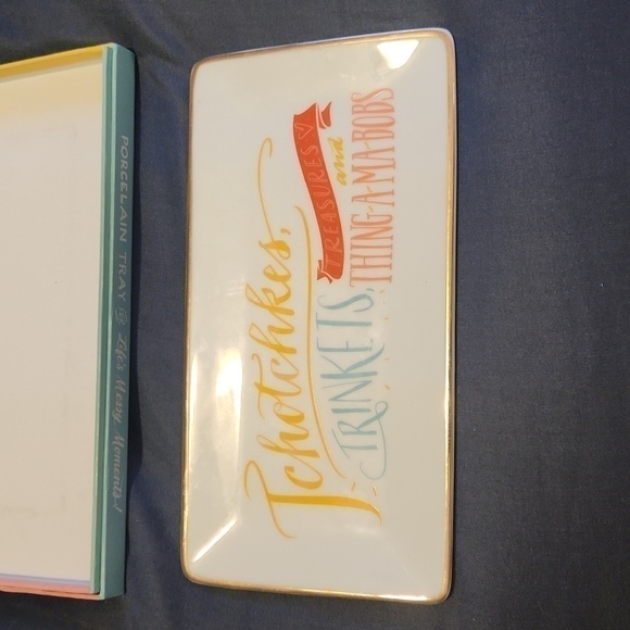 Porcelain trinket tray - Picture 2 of 3